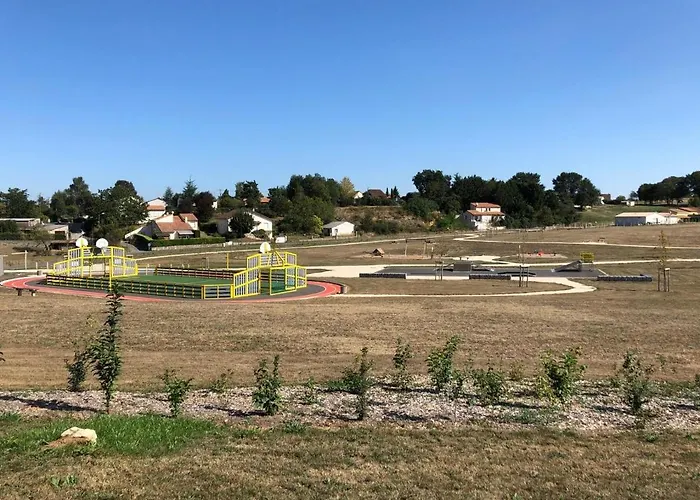 Hibiscus La Vallee Des Noyers *
